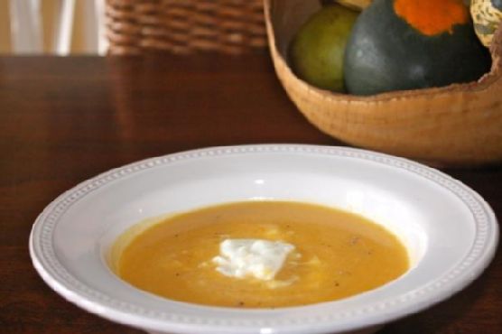 Creamy Curried Squash and Cauliflower Soup