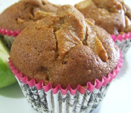 Gluten Free Cinnamon Apple Muffins