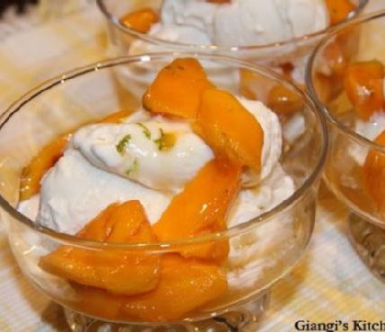 Mangoes with Rum and Ice Cream