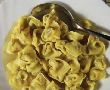 Tortellini in Brodo