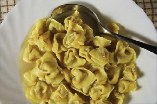 Tortellini in Brodo