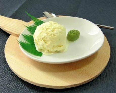 Wasabi Ice Cream (Wasabi Aisu)