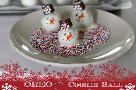 Oreo Cookie Balls – Snowman